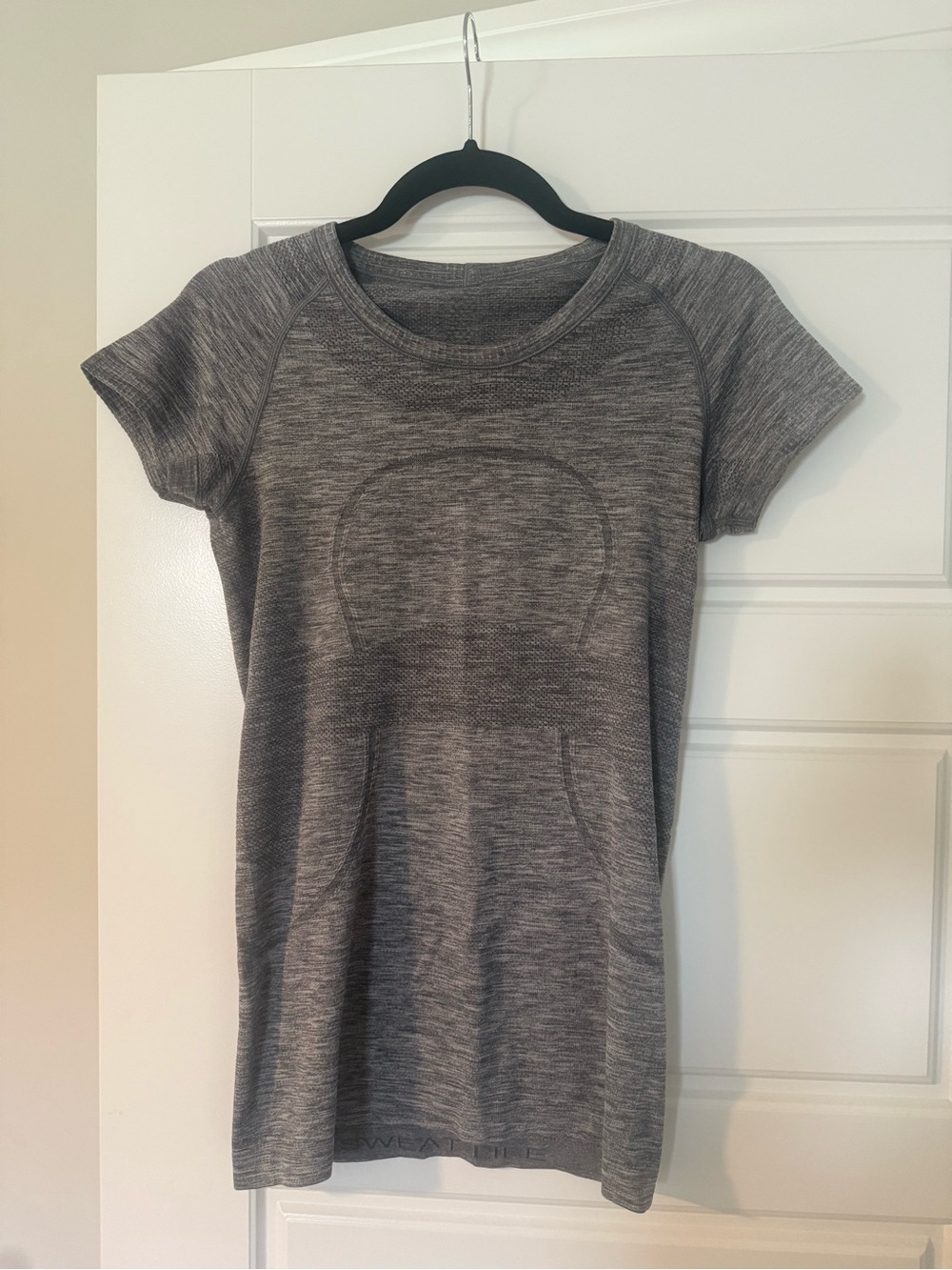 lululemon athletica Heather Gray Short-Sleeve Seamless Active Tee